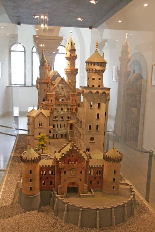 Neuschwanstein juni 2011 - 100